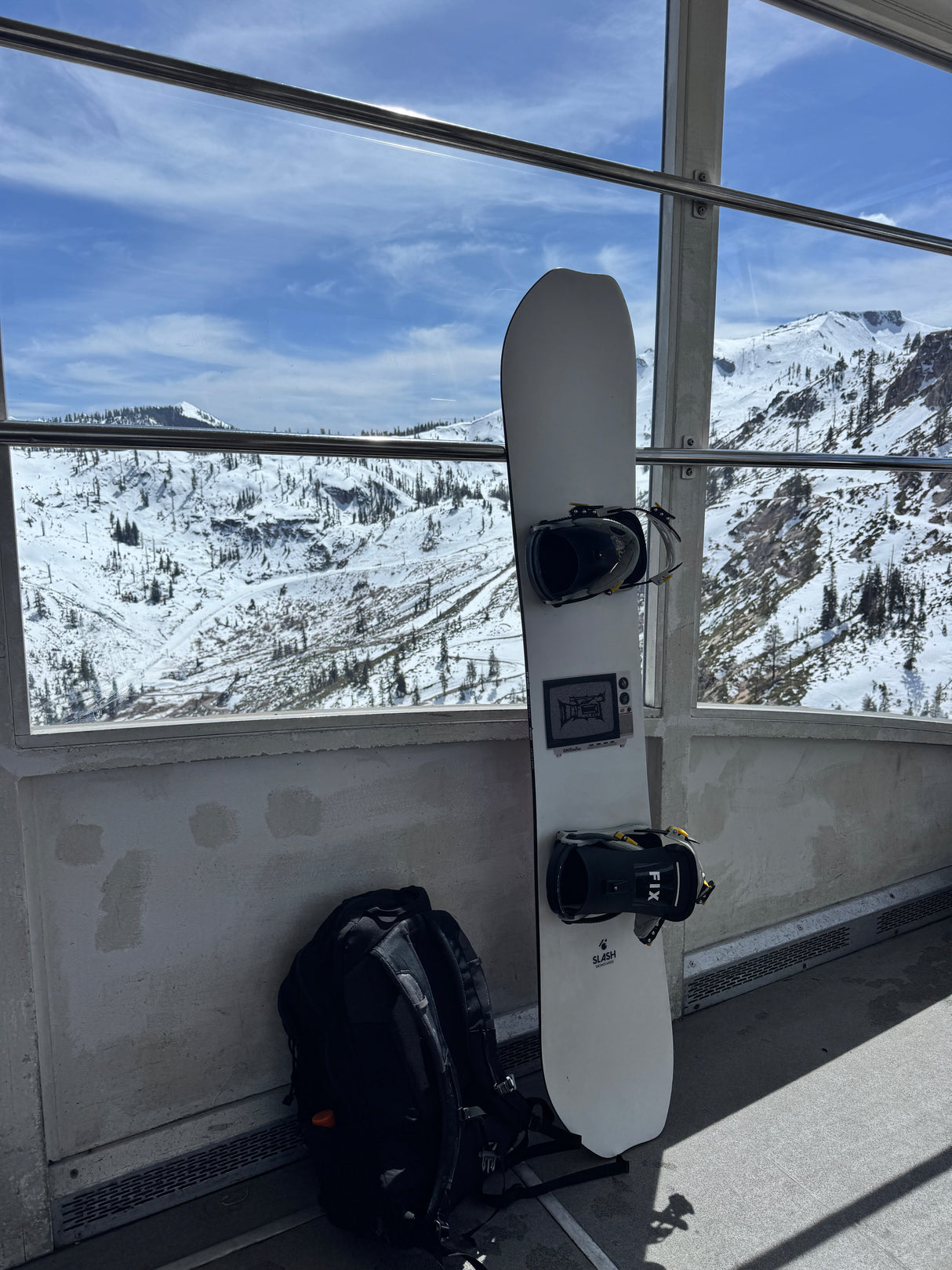 CHECKtheFeed x Slash Snowboards | Happy Place
