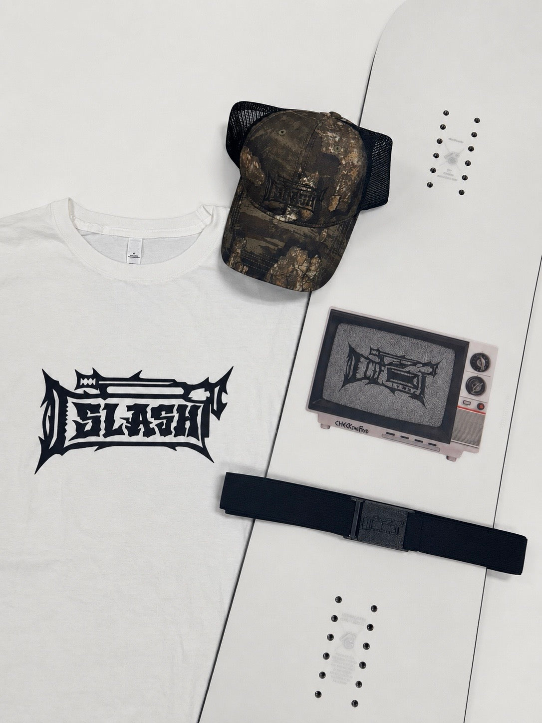 CHECKtheFeed x Slash Snowboards | Happy Place Summer Pack